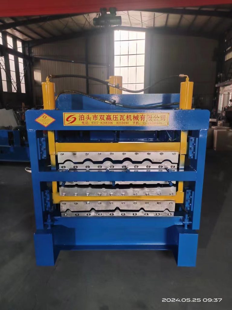 roll forming machine